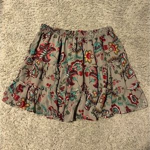 NWOT Cute floral mini skirt